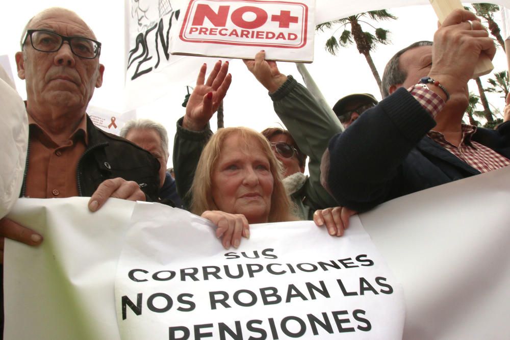 Concentración en Málaga por unas pensiones "dignas"