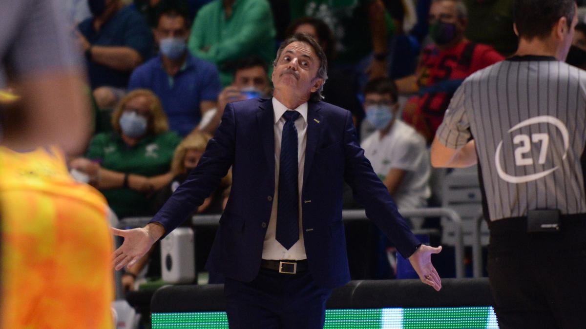 Las imágenes del Unicaja - Herbalife Gran Canaria de la Liga Endesa en el Martín Carpena.