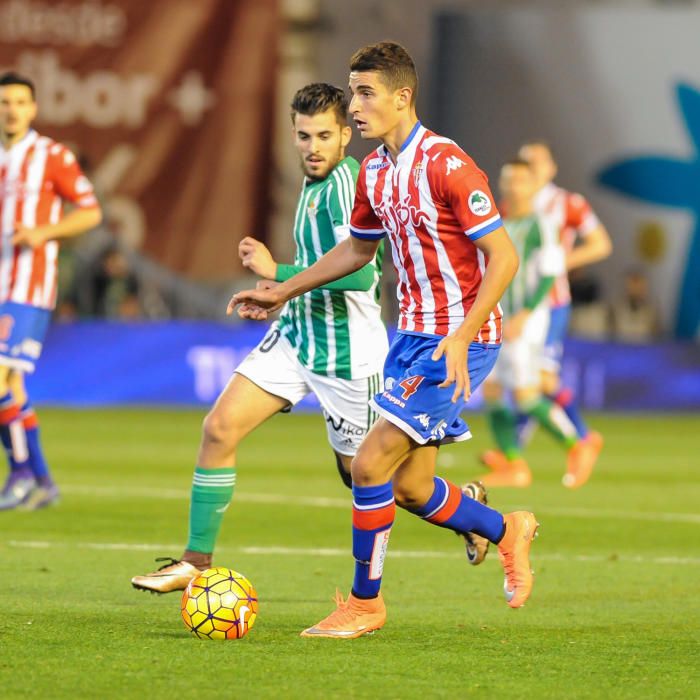 El Sporting suma un punto ante el Betis