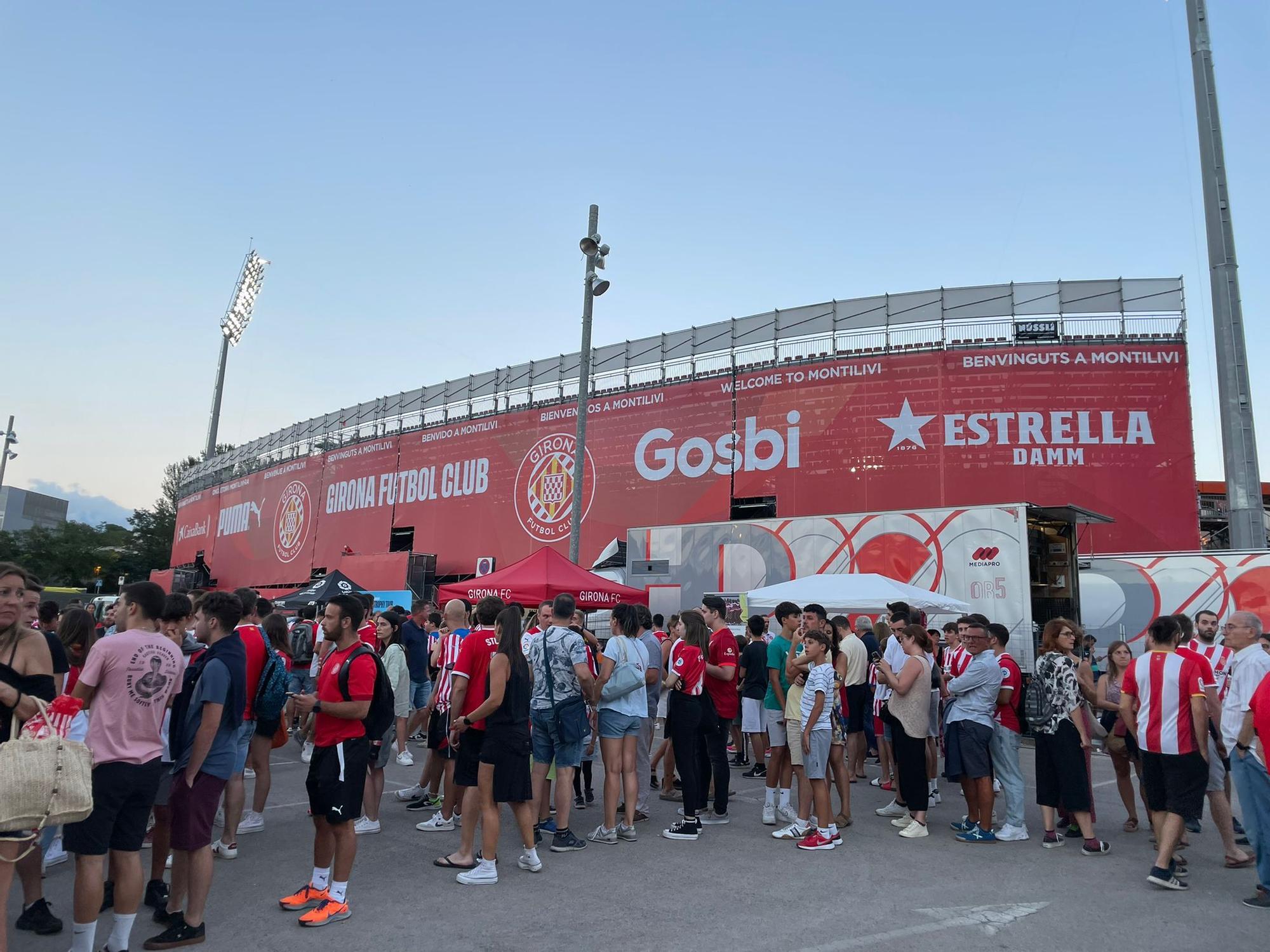 L'afició omple Montilivi en el retorn a Primera del Girona