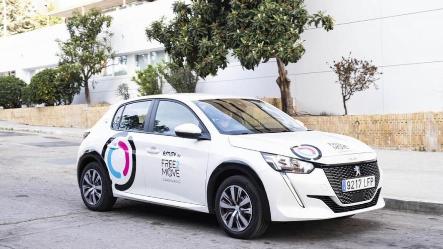 El coche del año en Europa entra en el carsharing con Emov by Free2Move