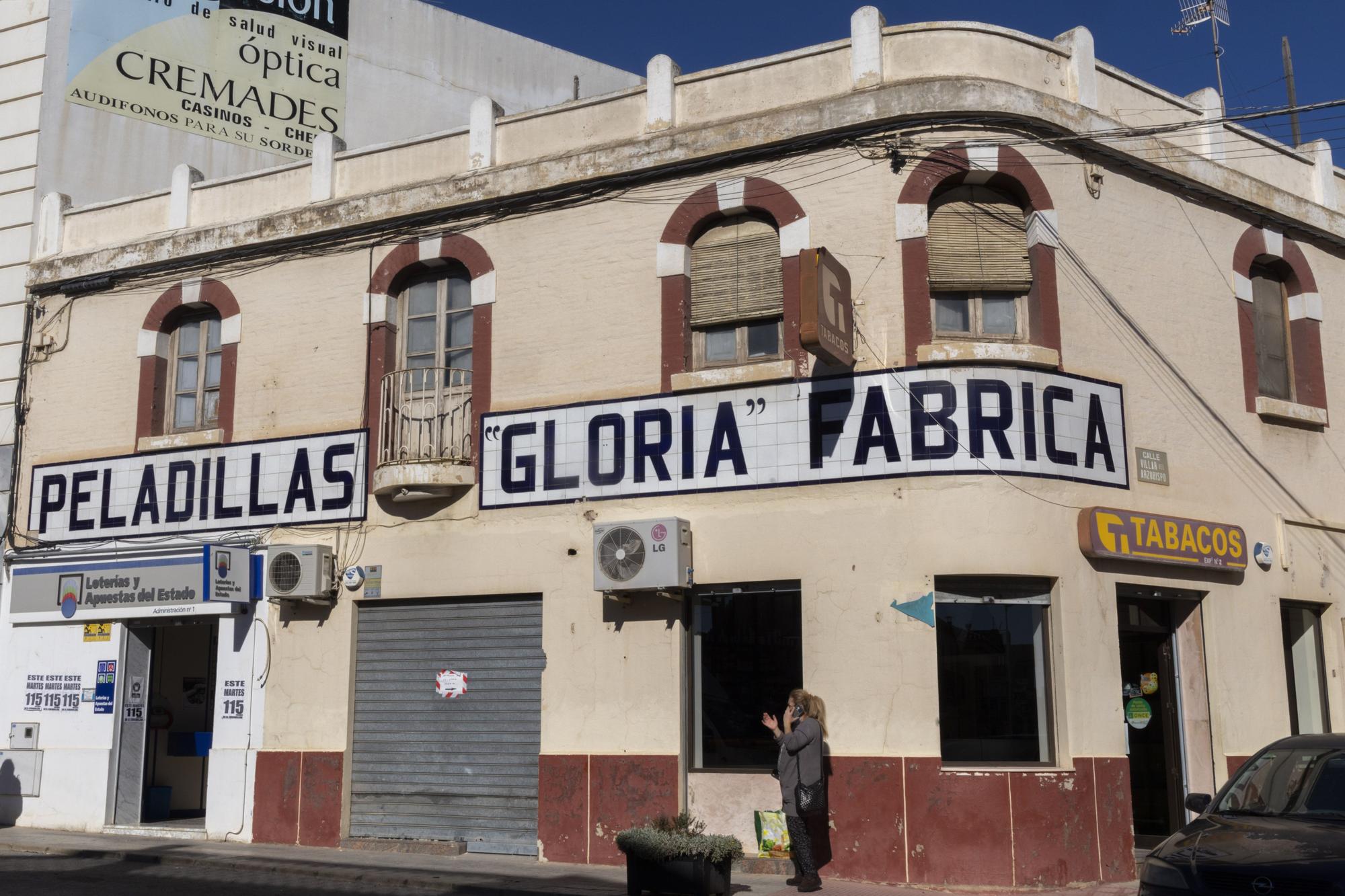 Así se hace el turrón artesanal de Casinos que se hereda entre generaciones