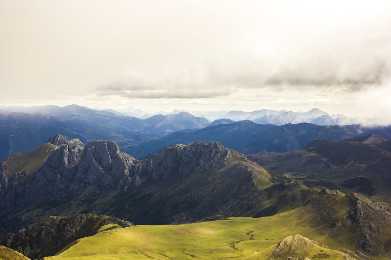 La montaña favorita de Calleja tiene 2.400 metros de altura y está entre Asturias y la provincia de León.