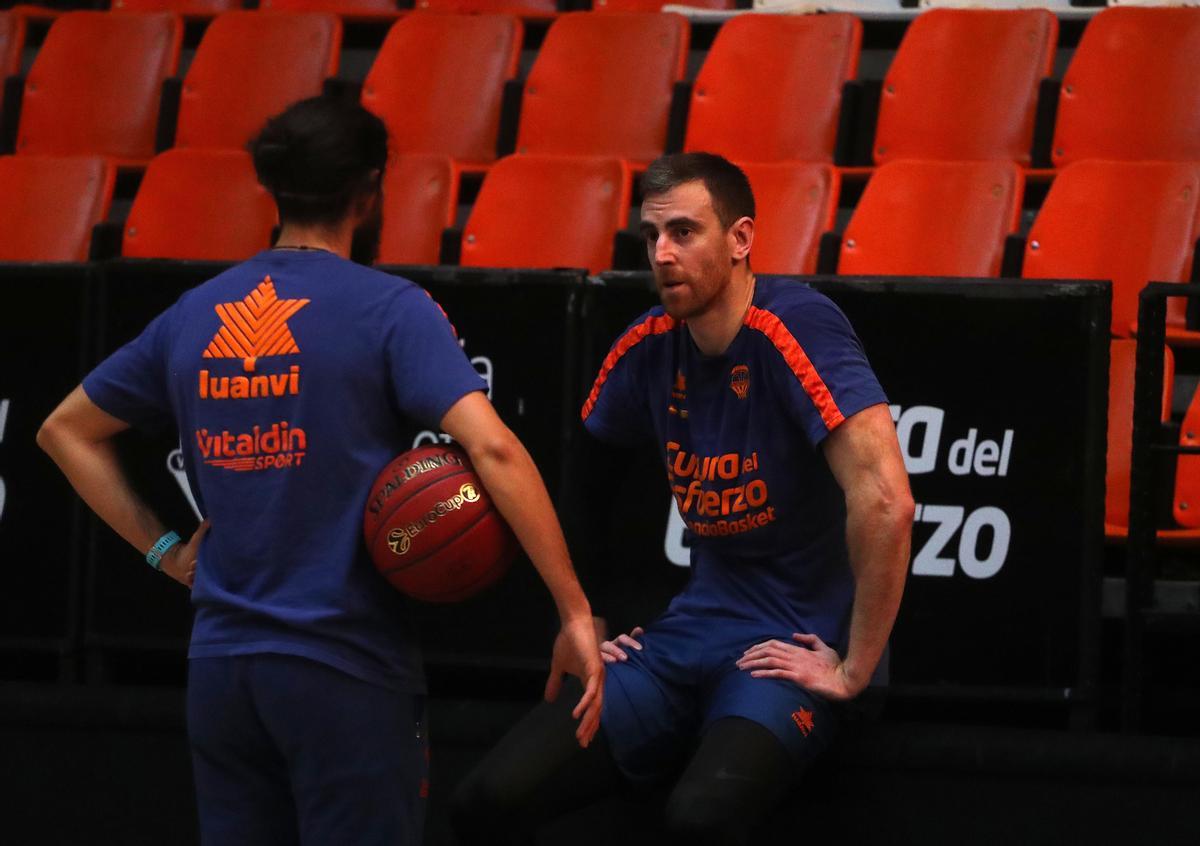 Víctor Claver, en el entrenamiento de este lunes