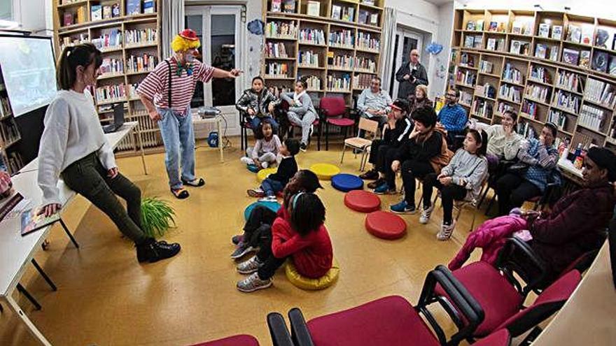 Un dels moments de la presentació del llibre.