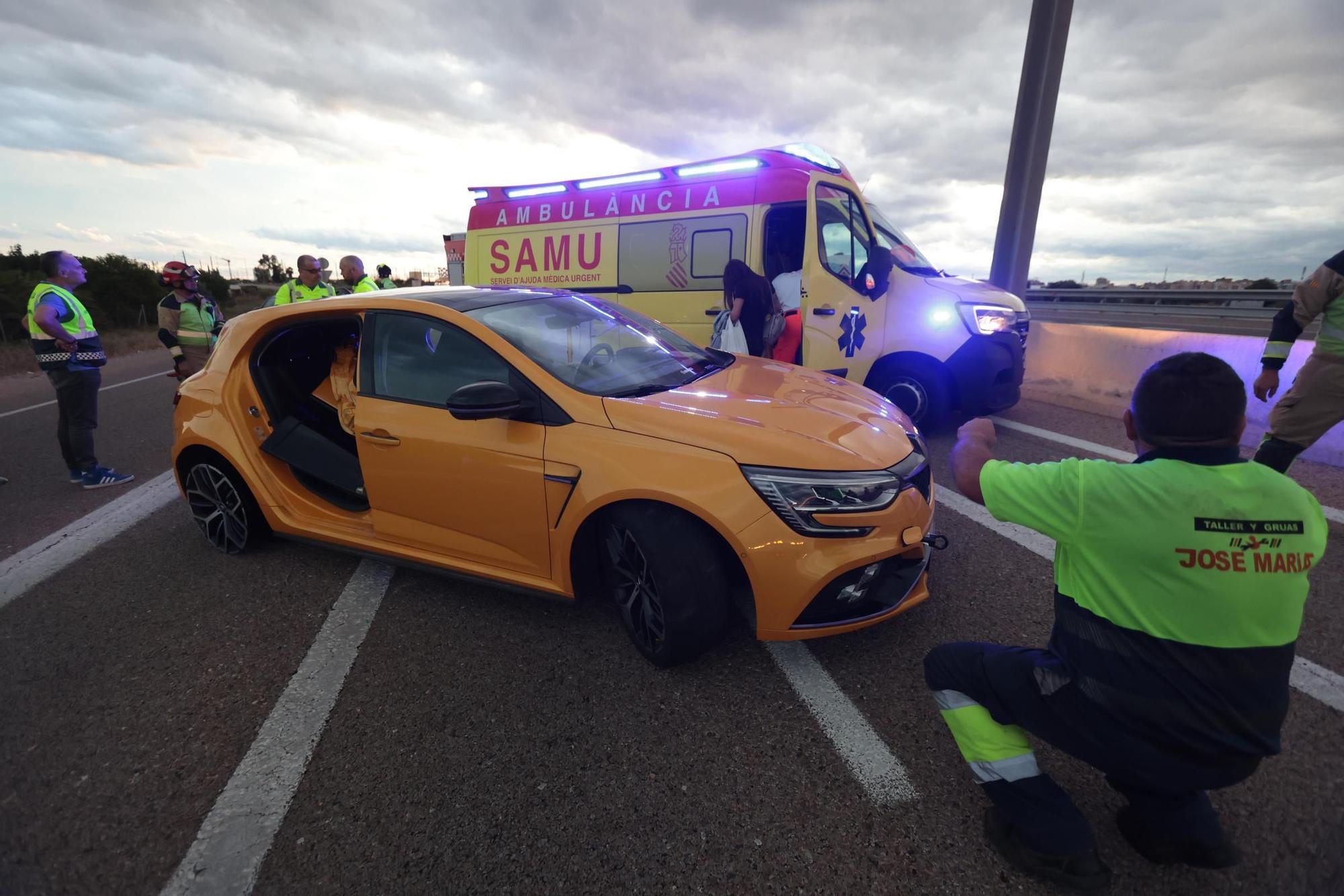 Un accidente en los accesos al Puerto de Castellón deja 2 heridos graves