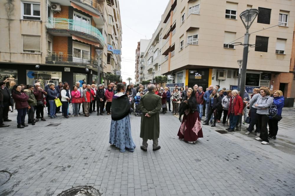 Ars Creatio rememoró este fin de semana con un recorrido teatralizado por Torrevieja el 190 aniversario del terremoto que asoló la comarca de la Vega Baja el 21 de marzo de 1829. Horas después de la r