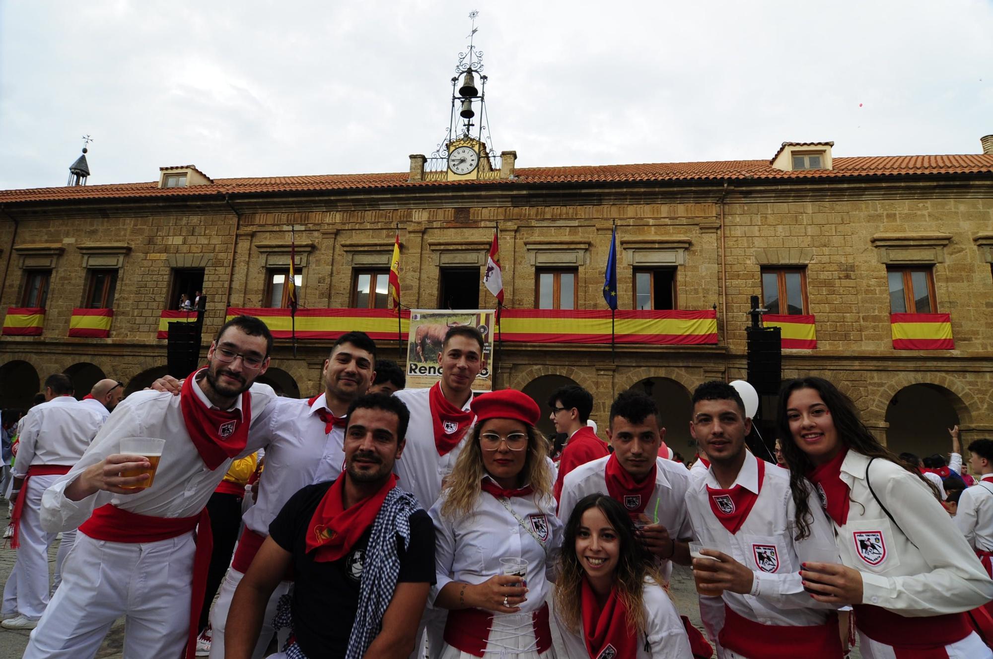 El chupinazo de Rencoroso: Así ha estado la Plaza Mayor de Benavente