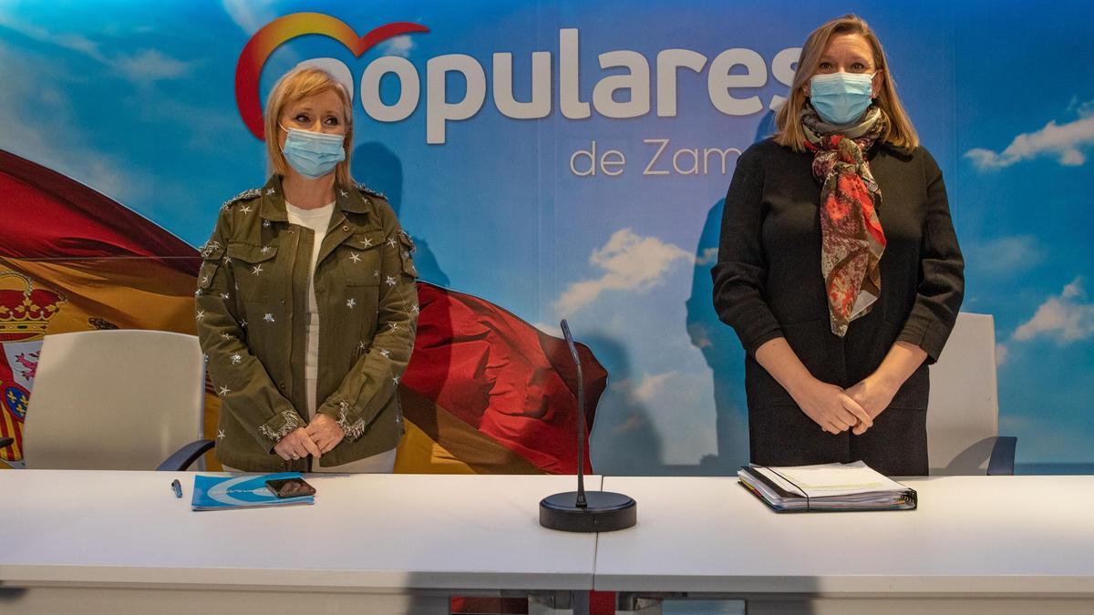 Leticia García Sánchez, junto a la cabeza de lista del Partido Popular de Zamora, Isabel Blanco Llamas