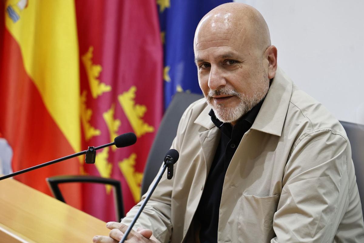 El portavoz de Vox en Cartagena, Gonzalo López Pretel, comparece este martes en rueda de prensa
