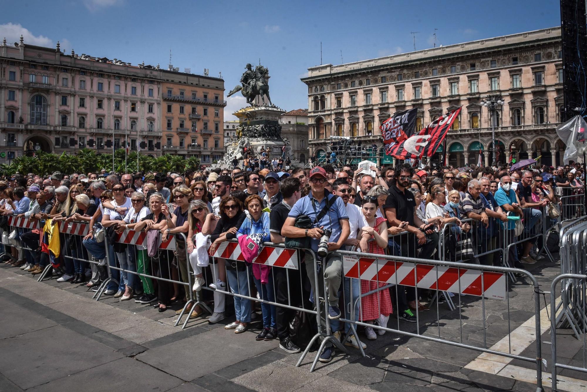 Italy bids farewell to former prime minister Silvio Berlusconi