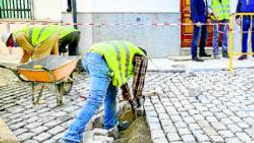 Arrancan las obras de mejoras de las calles Obispo Osio y Doctor Rodríguez Blanco