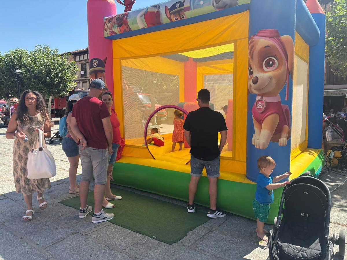 Toro celebra San Lorenzo con una gran exhibición de bomberos y actividades acuáticas para los más pequeños
