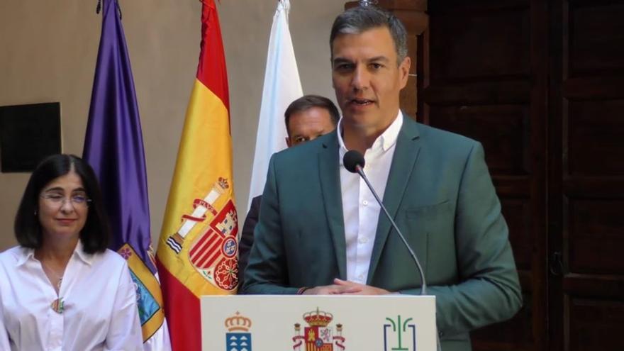 Carolina Darias y Pedro Sánchez en La Palma.