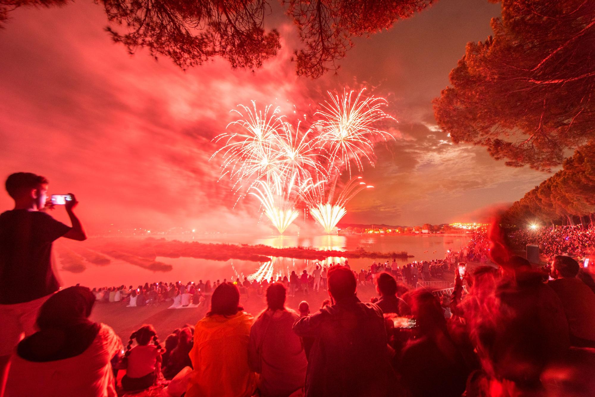 Troba't a les imatges del castell de focs de Manresa