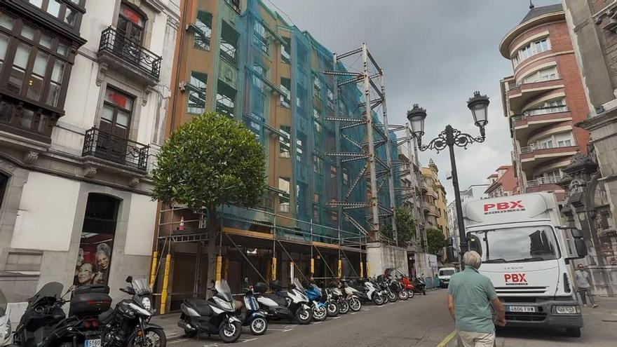 VÍDEO: Los ovetenses opinan sobre la apertura del gran Zara en la ciudad