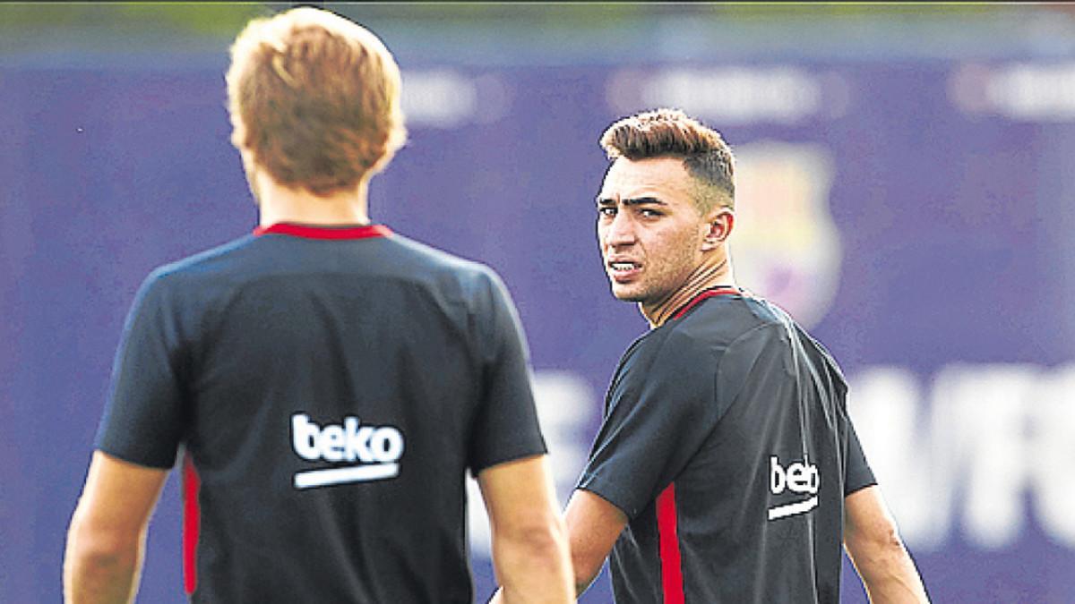 Munir se entrena con el Barça mientras se define su futuro