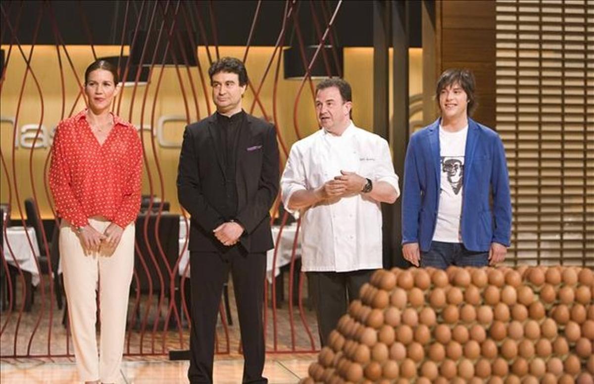 Martín Berasategui (segon per la dreta), amb el jurat de ’Masterchef’. Martín Berasategui (segon per la dreta), amb el jurat de ’Masterchef’.