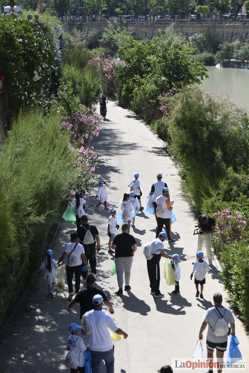 Todas las imágenes del reto de limpieza del río Segura en Murcia