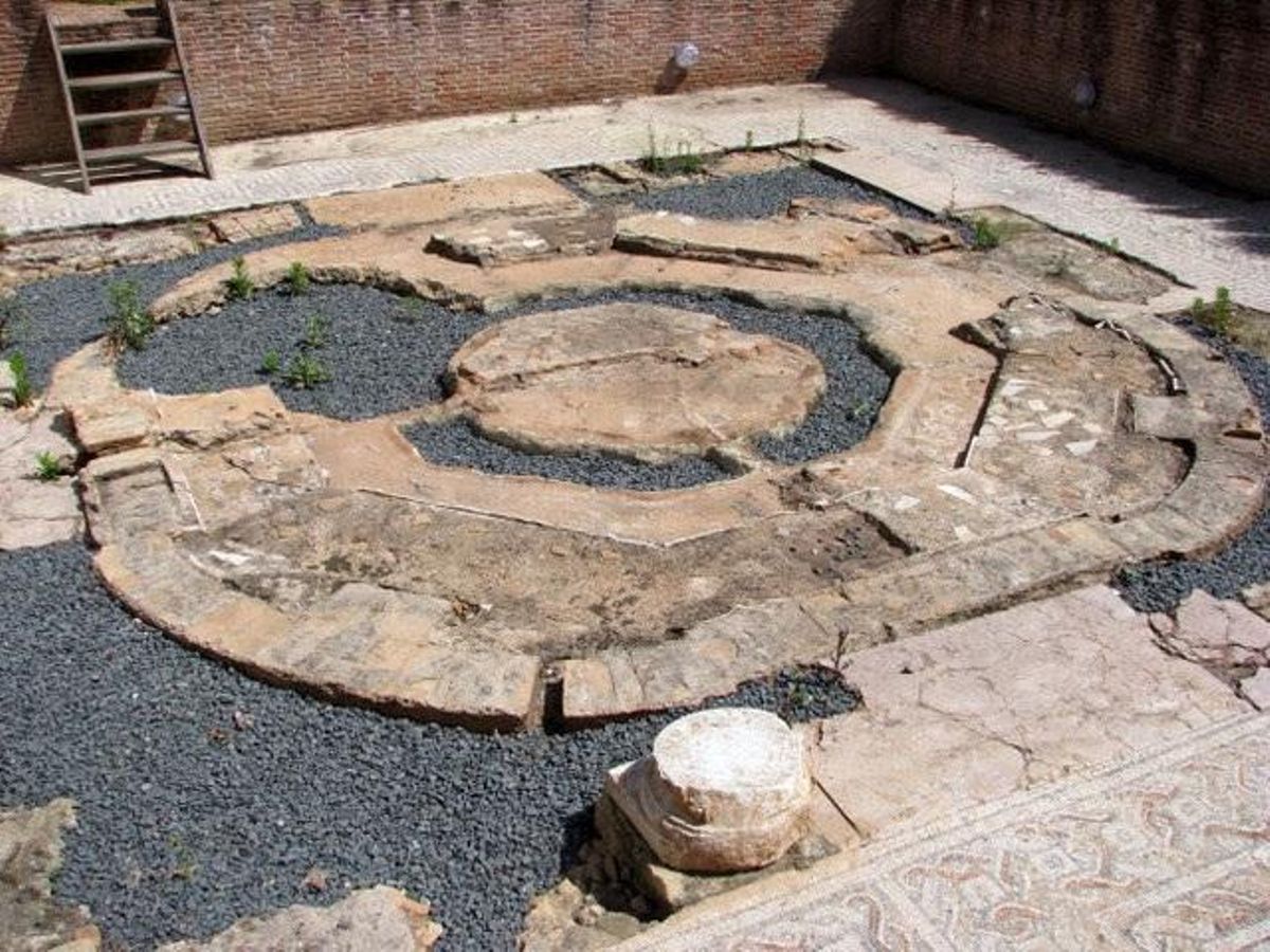 Mosaico de Santa Rosa.