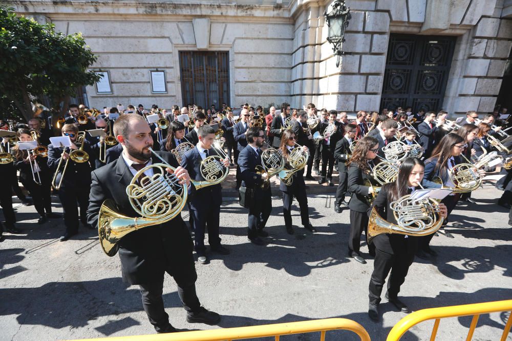 Actos de la Crida: Entrada de bandas de música