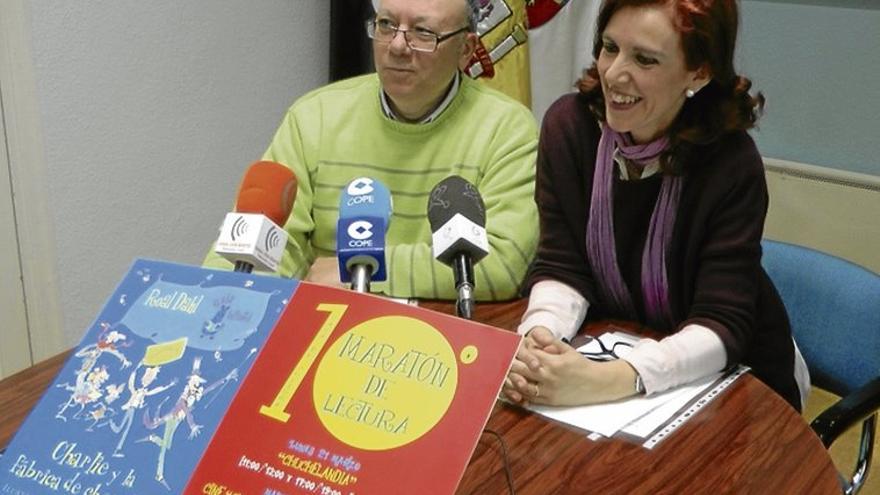 La biblioteca pública celebra su décimo maratón de lectura