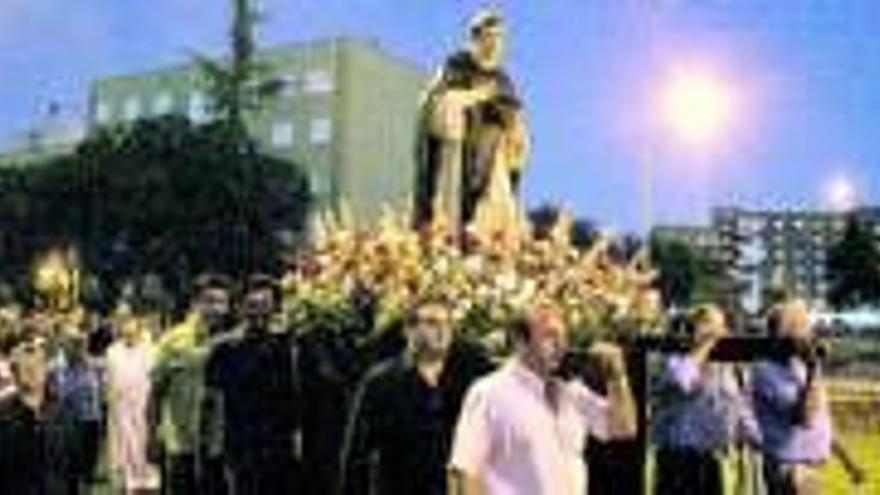 Procesión de San Juan Macías en La Paz