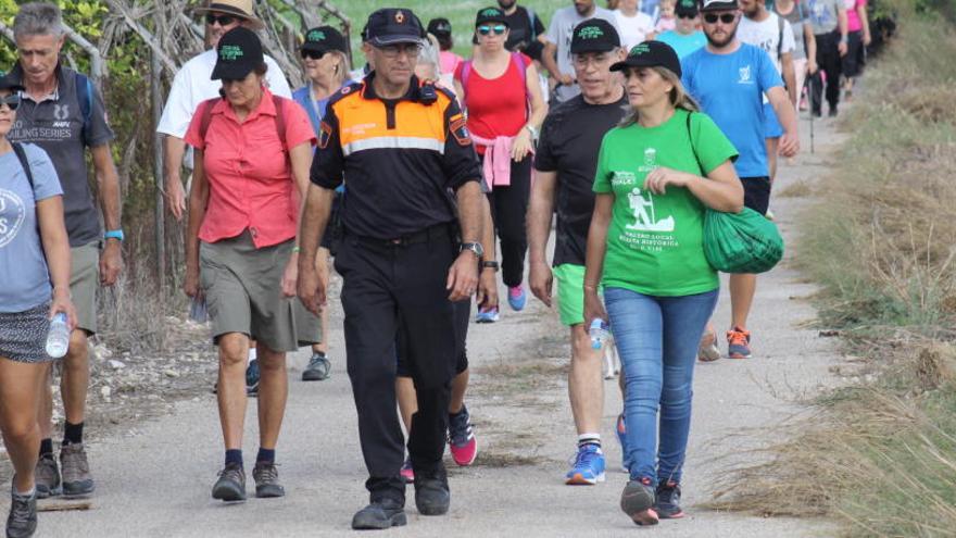 La ruta del Sendero Local Huerta Histórica de Rojales reúne a más de 300 personas