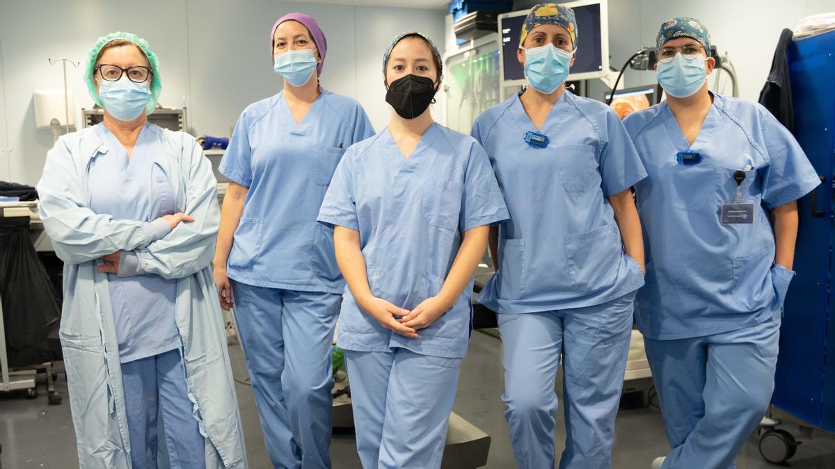 El equipo que interviene en el CPRE (Colangiografía Pancreática Retrógada Endoscópica).