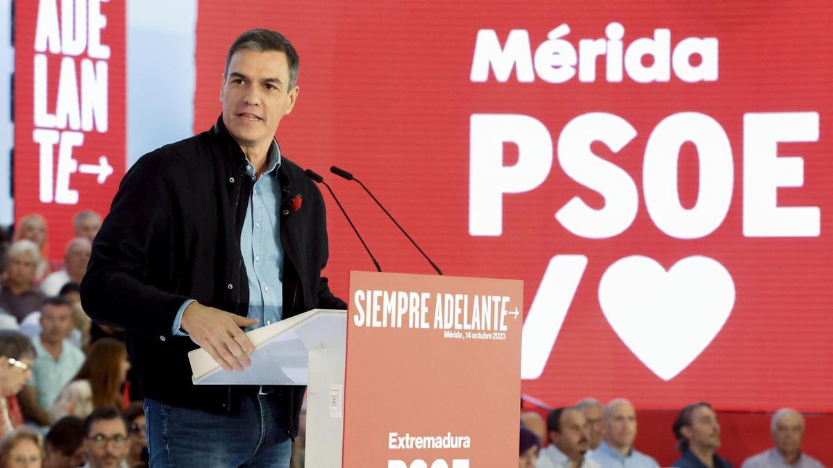 El presidente del Gobierno en funciones, Pedro Sánchez, durante el acto de este sábado en Mérida.