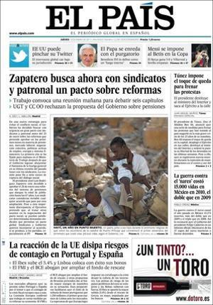 ’El País’ també ressalta a dins que María Emilia Casas esbronca el Parlament en el seu comiat del Tribunal Constitucional; que un dels sahrauís que demanen asil a Espanya a Fuertenventura presenta proves de la repressió marroquina a Aaiun; que qui es dóna d’alta en una xarxa social com Twitter assumeix una situació d’indefensió; que Alemanya veu molt probable que el porc tòxic estigui a les botigues, i que el Papa s’enreda amb el purgatori.