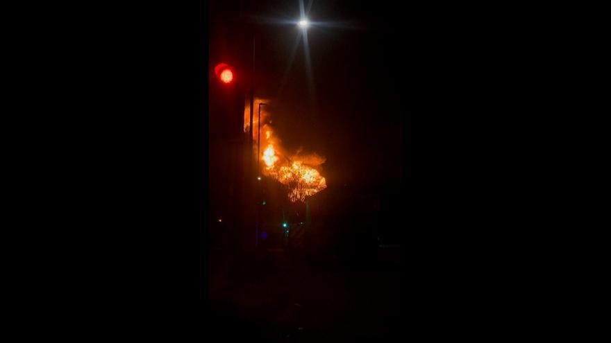 Cerrado el aeropuerto de Heathrow por un incendio en una estación eléctrica