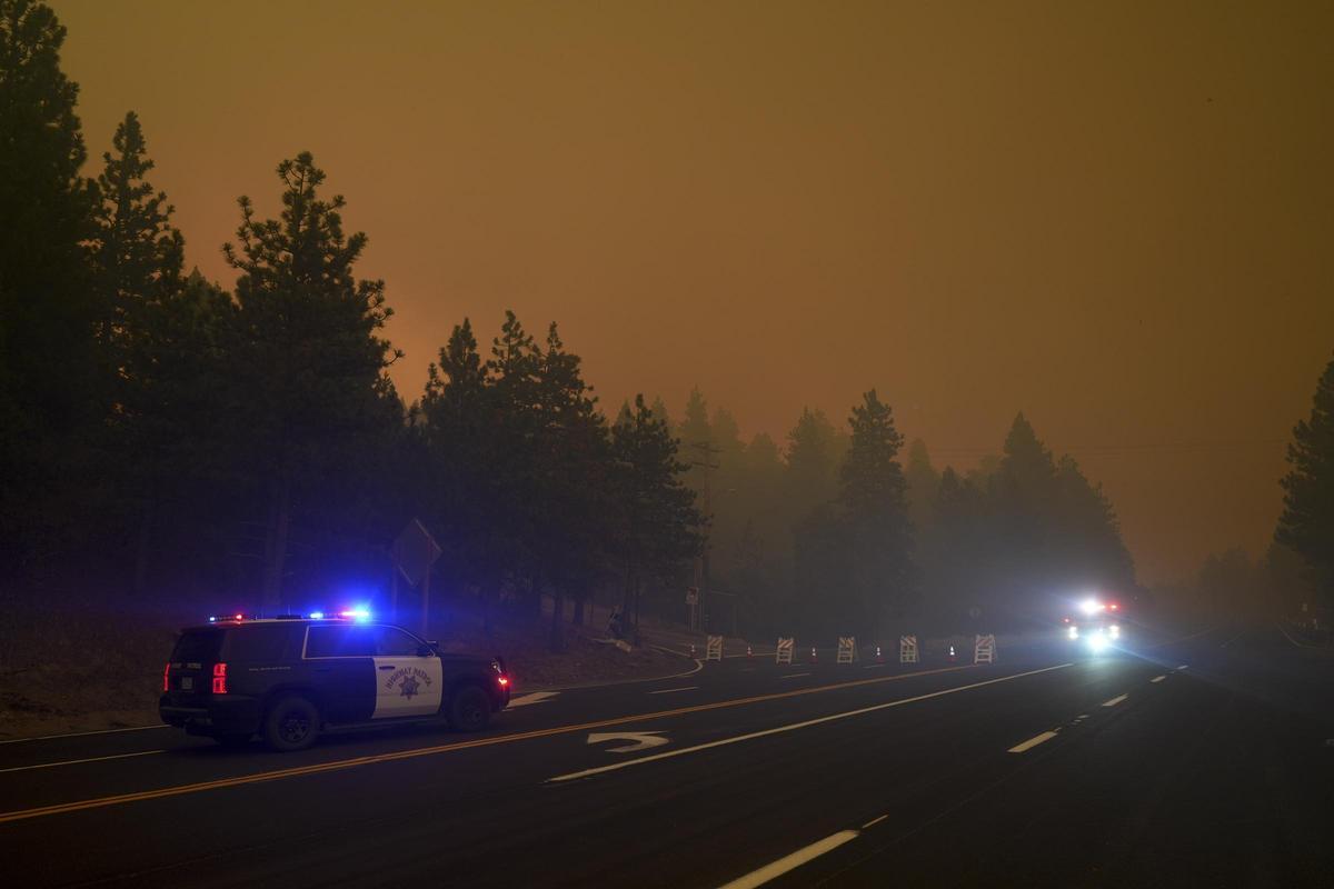 Grandes incendios en la zona de Running Springs en California