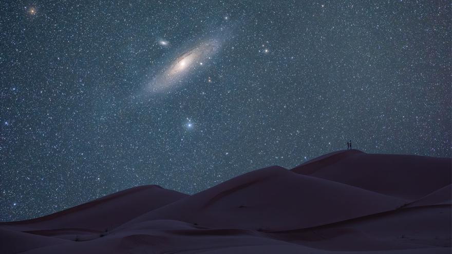 &quot;Andrómeda sobre el desierto del Sahara&quot;, la foto del eldense Jordi L. Coy que ha publicado la NASA
