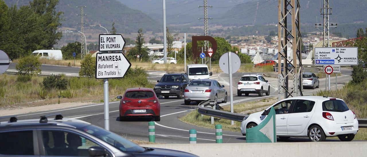 L&#039;enllaç aboca els conductors a una gran rotonda que no és gens intuïtiva i ue no permet anar en direcció nord