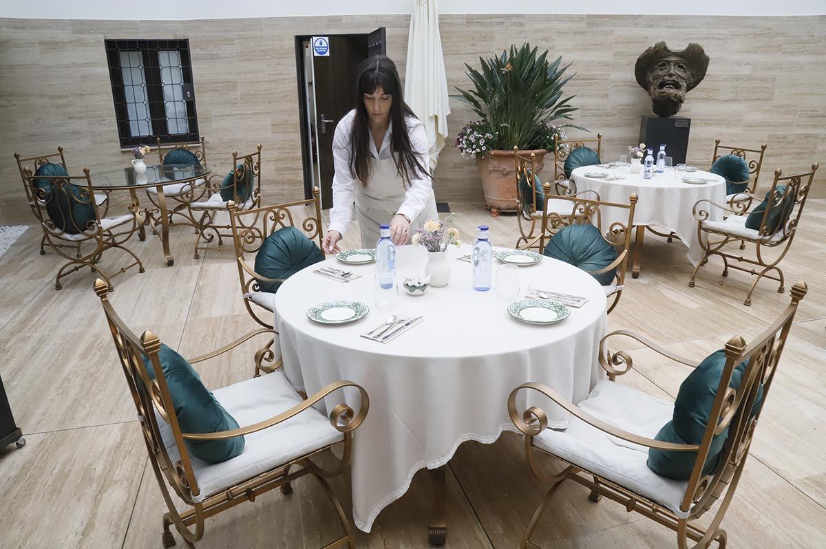 Palacio de Congresos on Torrijos Street opens the gastronomic space