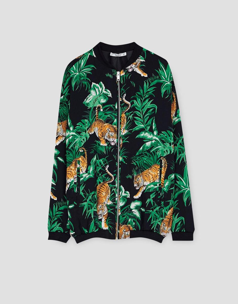 Bomber estampada de Pull&amp;Bear