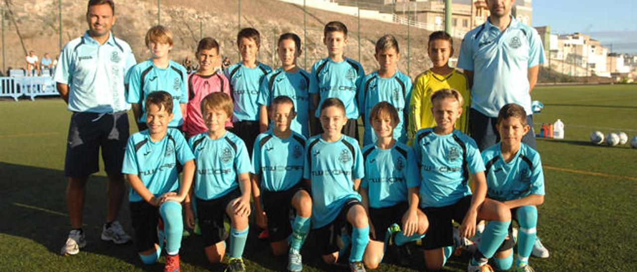 El primer equipo alevines Daniel Carnevali