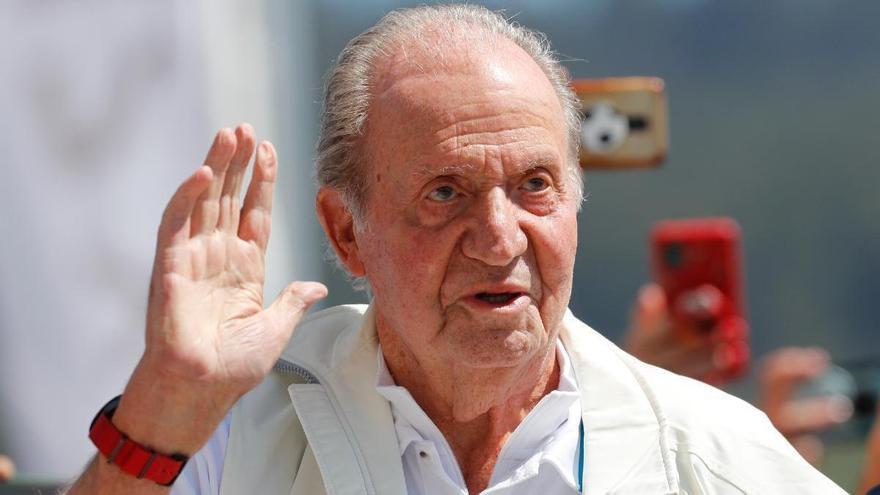 El rey Juan Carlos vuelve a aterrizar en Vigo