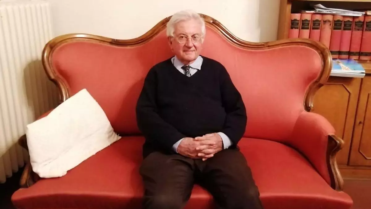 Alberto Beretta: “Flaubert comprende a los idiotas, Proust es más cruel”