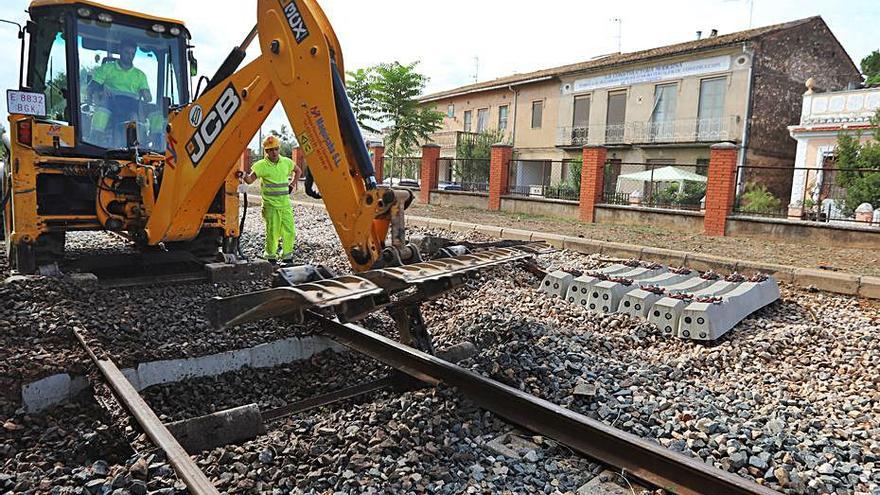 Obras en la línea Sagunt-Teruel, también incluida en la web. | PROVI MORILLAS