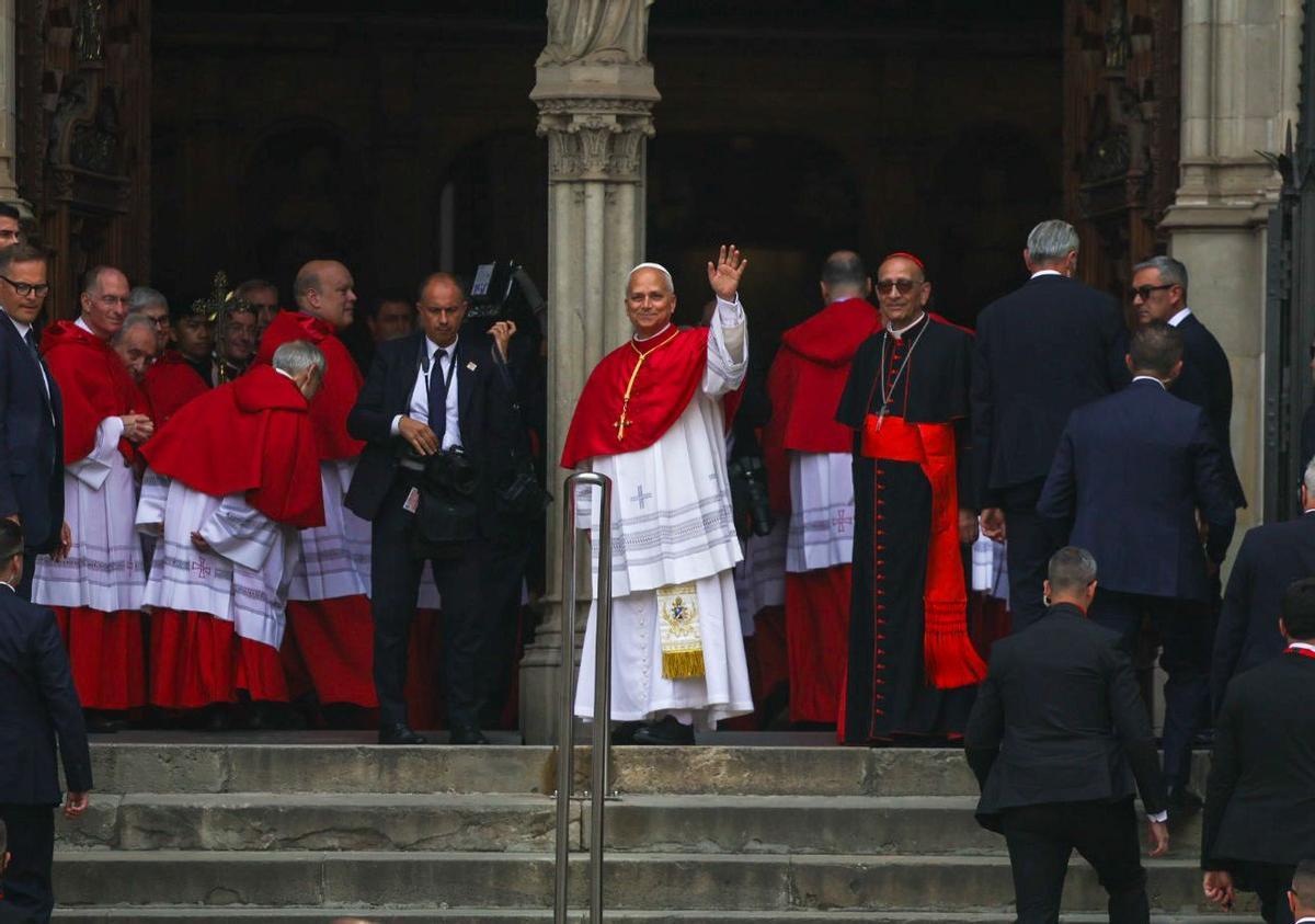 Visita del papa León XIV a la catedral de Barcelona | FOTOS