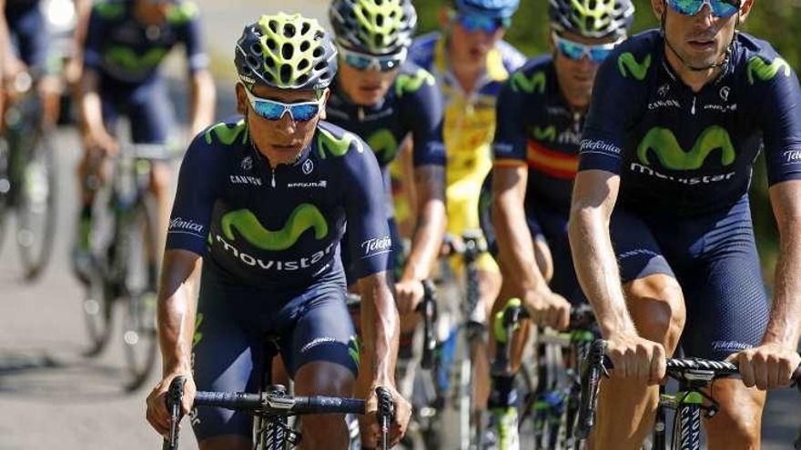 Nairo Quintana, entrenando ayer con el equipo Movistar. Foto