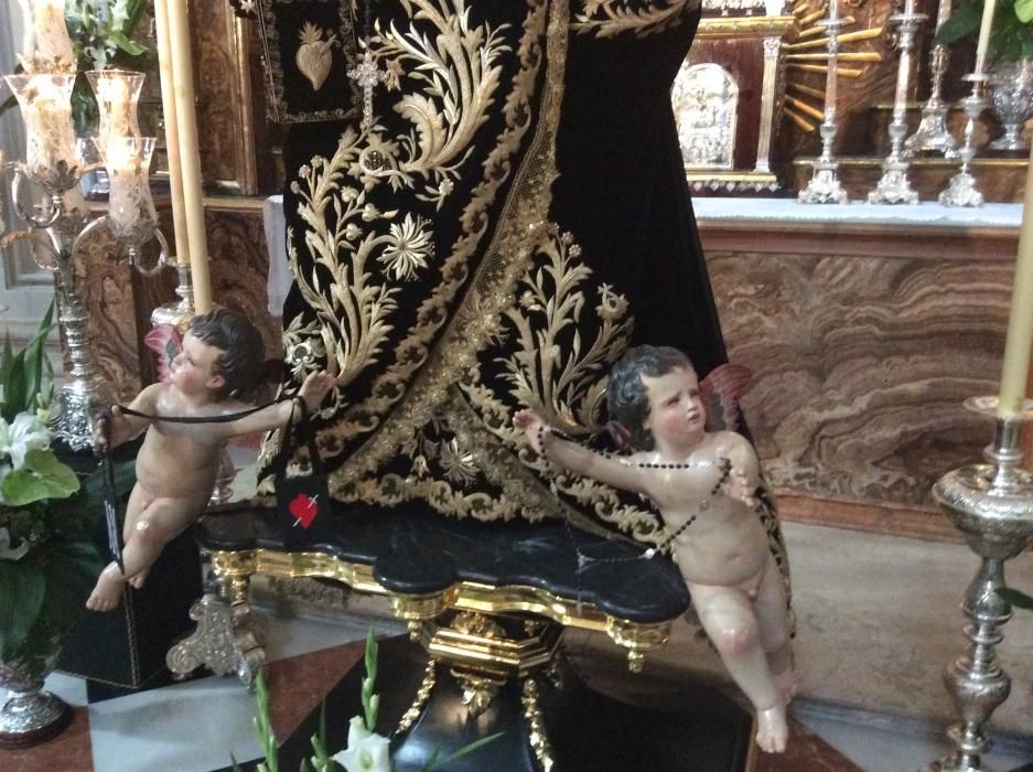 Virgen de los Dolores de Servitas, en el besamanos