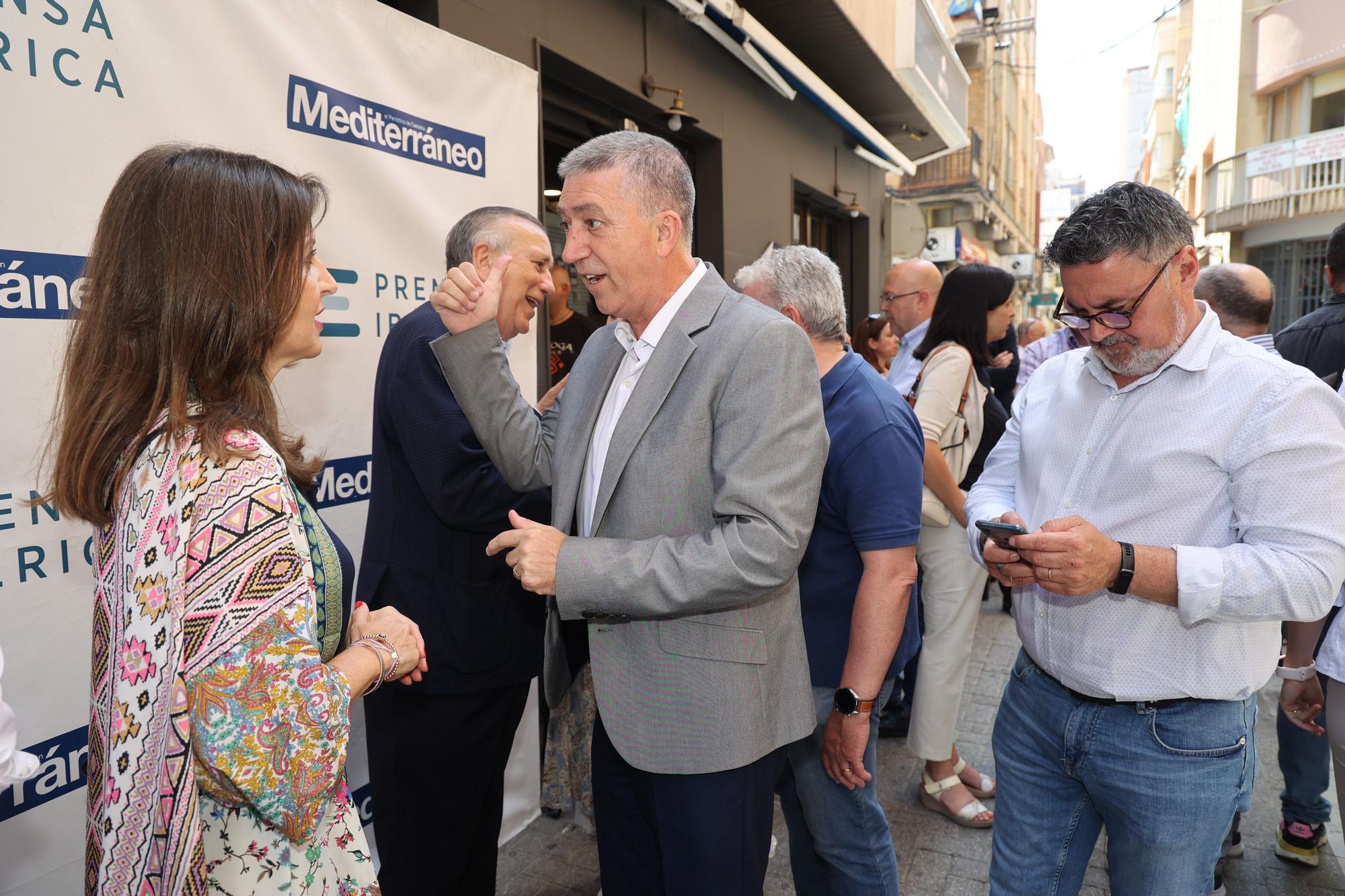 Las imágenes de la primera jornada de la Bodeguilla de 'Mediterráneo' en las fiestas de Sant Pasqual de Vila-real