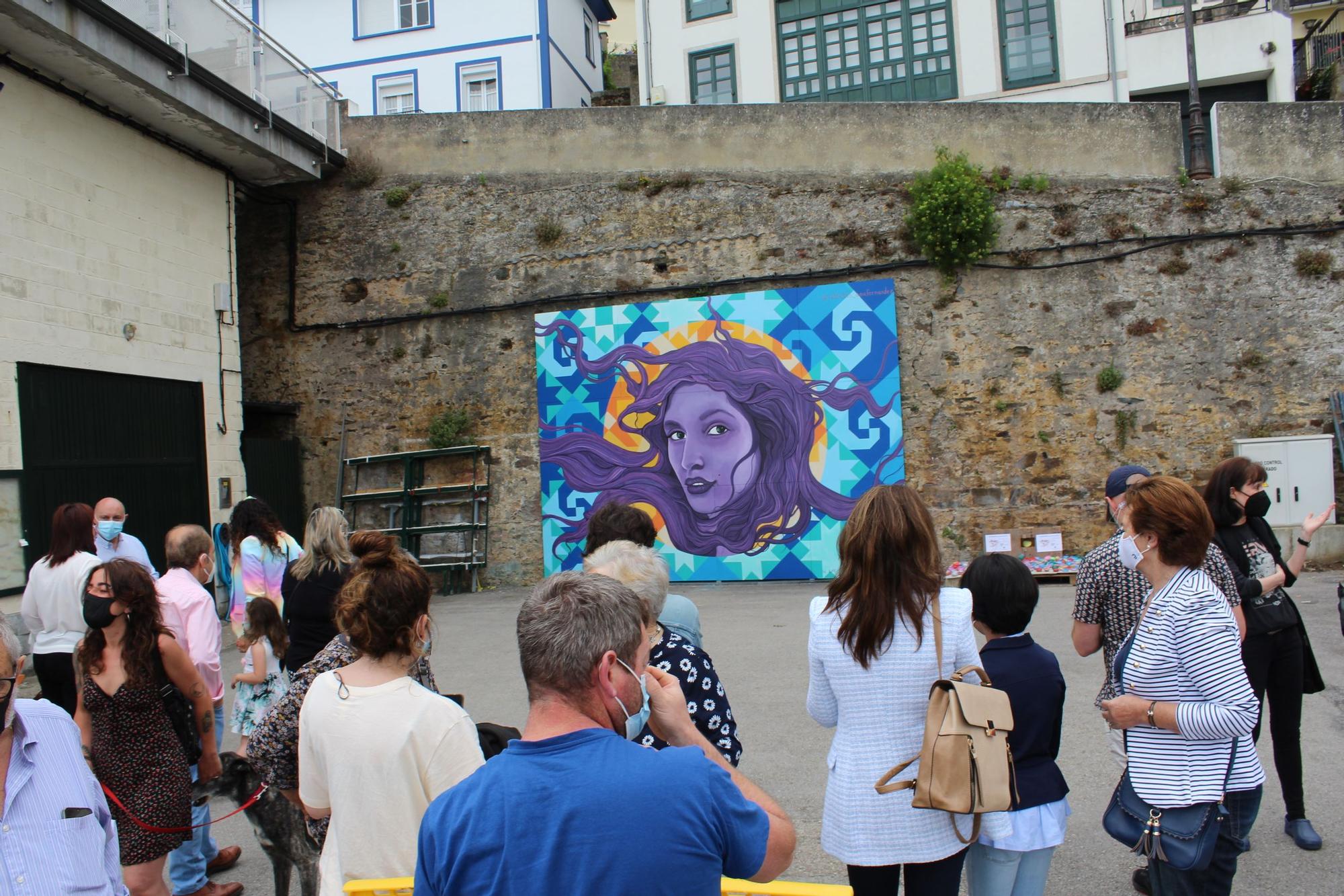 Inauguración del  mural contra la violencia machista en Castropol