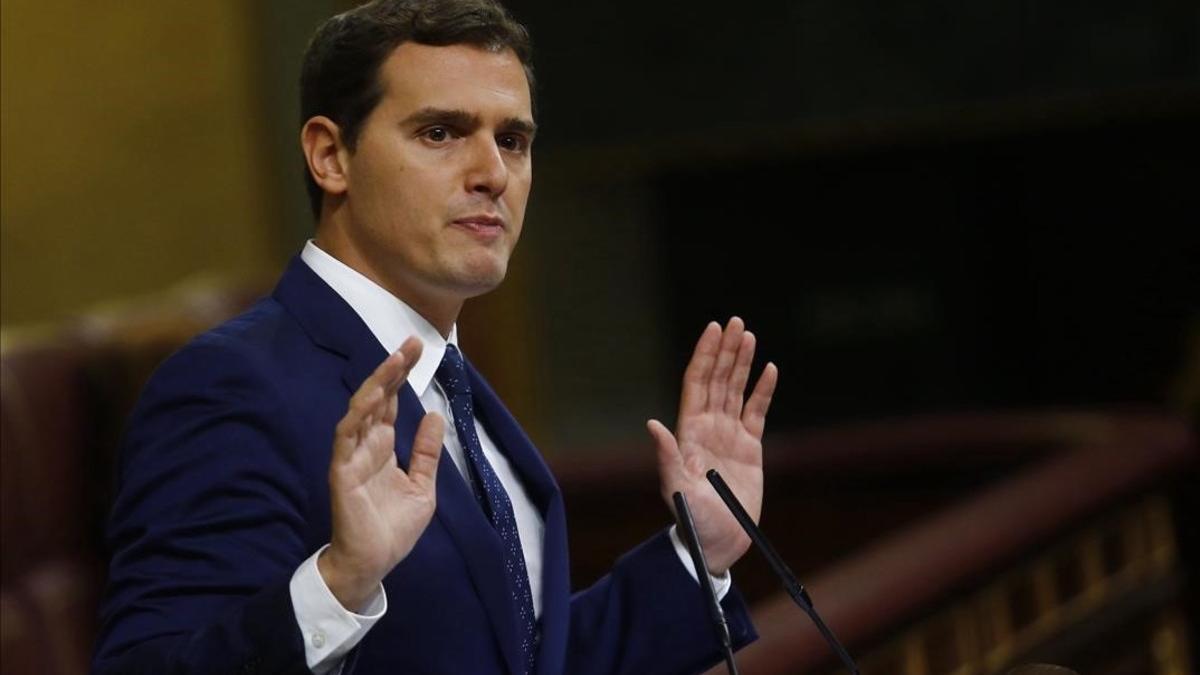 Albert Rivera en el segundo día del debate de investidura de Mariano Rajoy