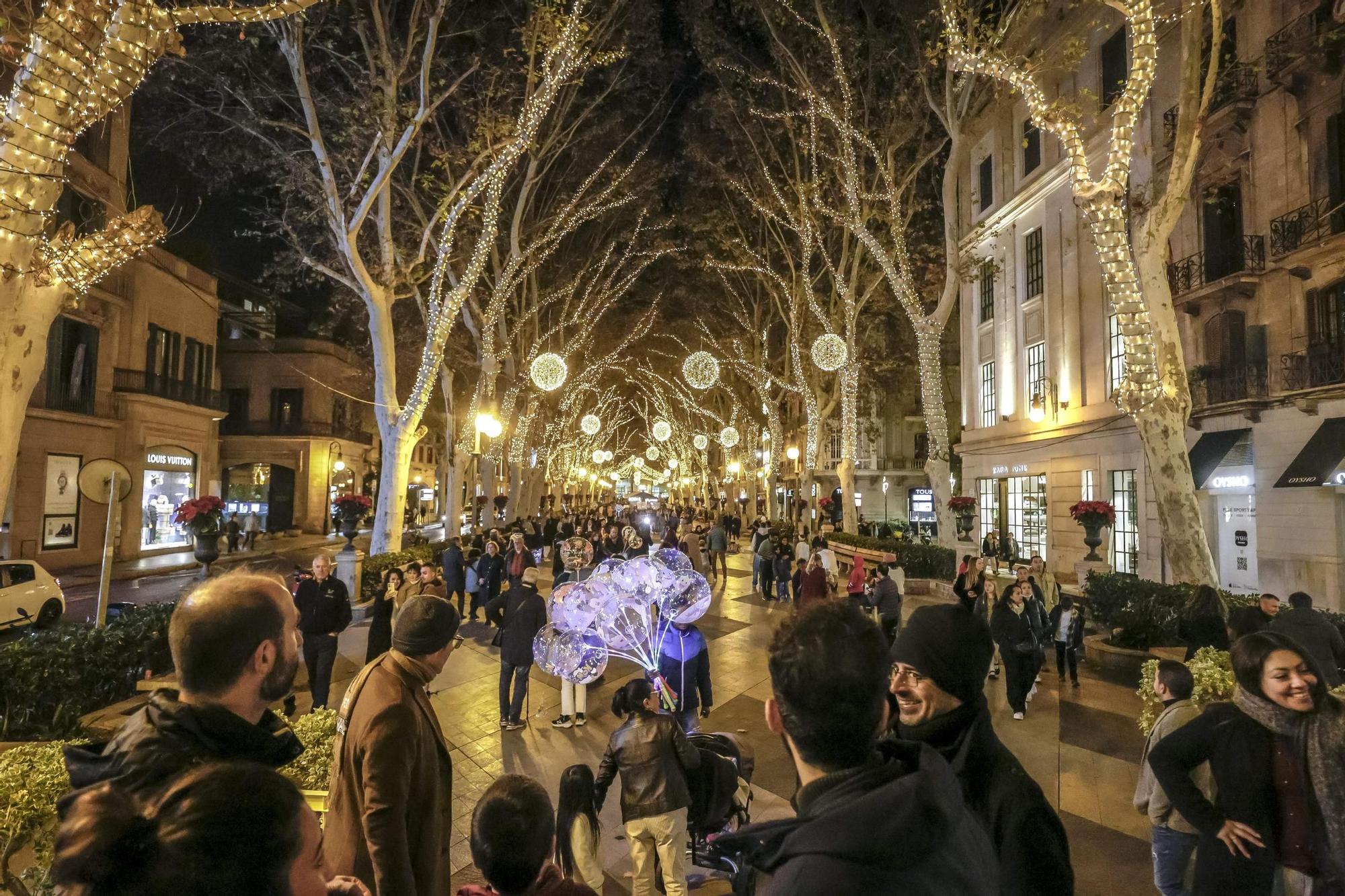 FOTOS | Navidad en Palma: paseos y luces