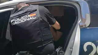 Detienen a los presuntos autores de un intento de robo con arma simulada en una sala de juegos en La Palma