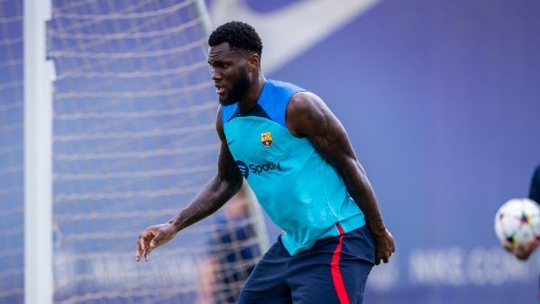 Kessié, en un entrenamiento con el Barça.